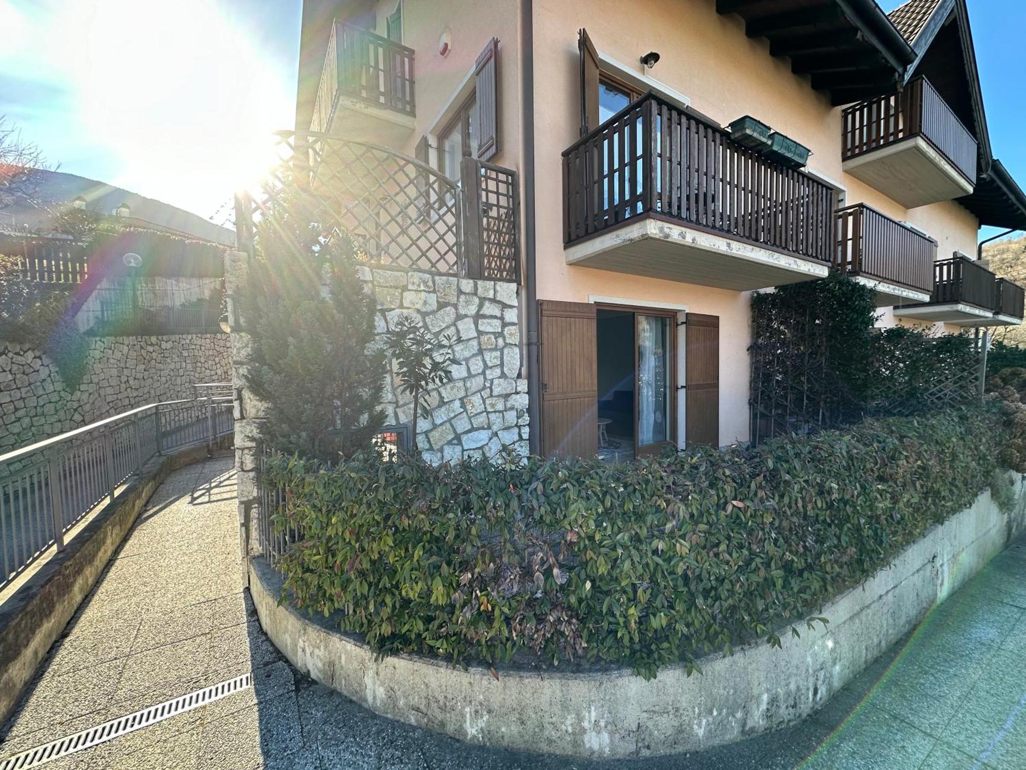 Casa Vacanza La Croseta Trento Exterior photo