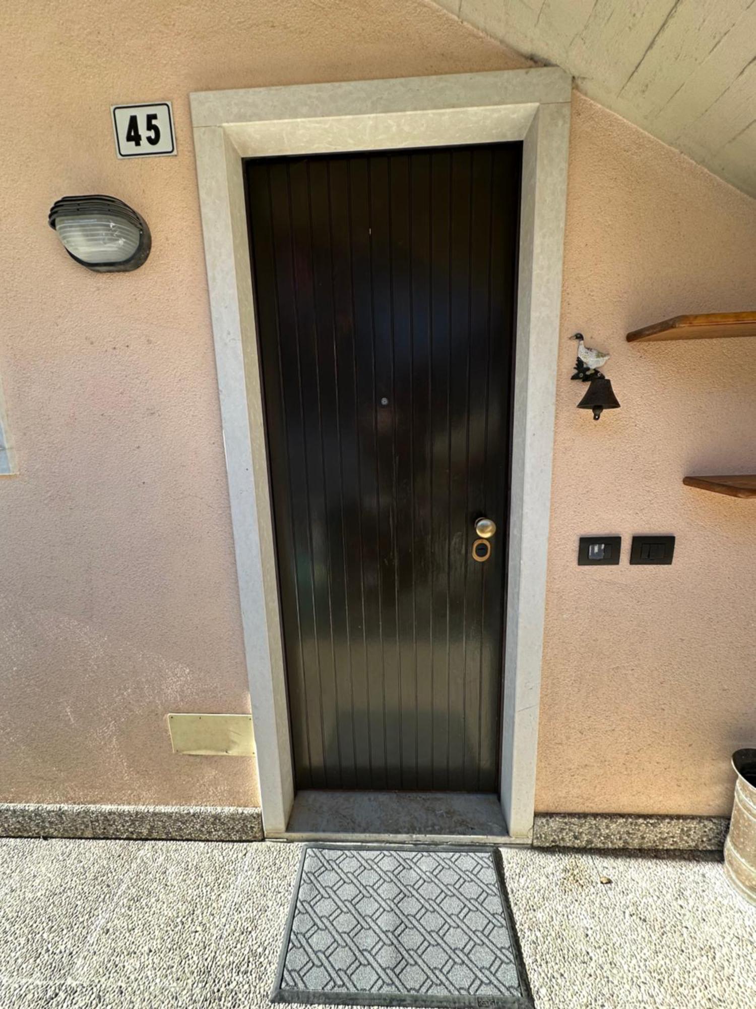 Casa Vacanza La Croseta Trento Exterior photo